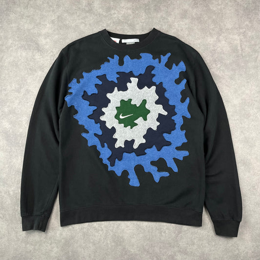Custom Reworked Nike Sweat-shirt