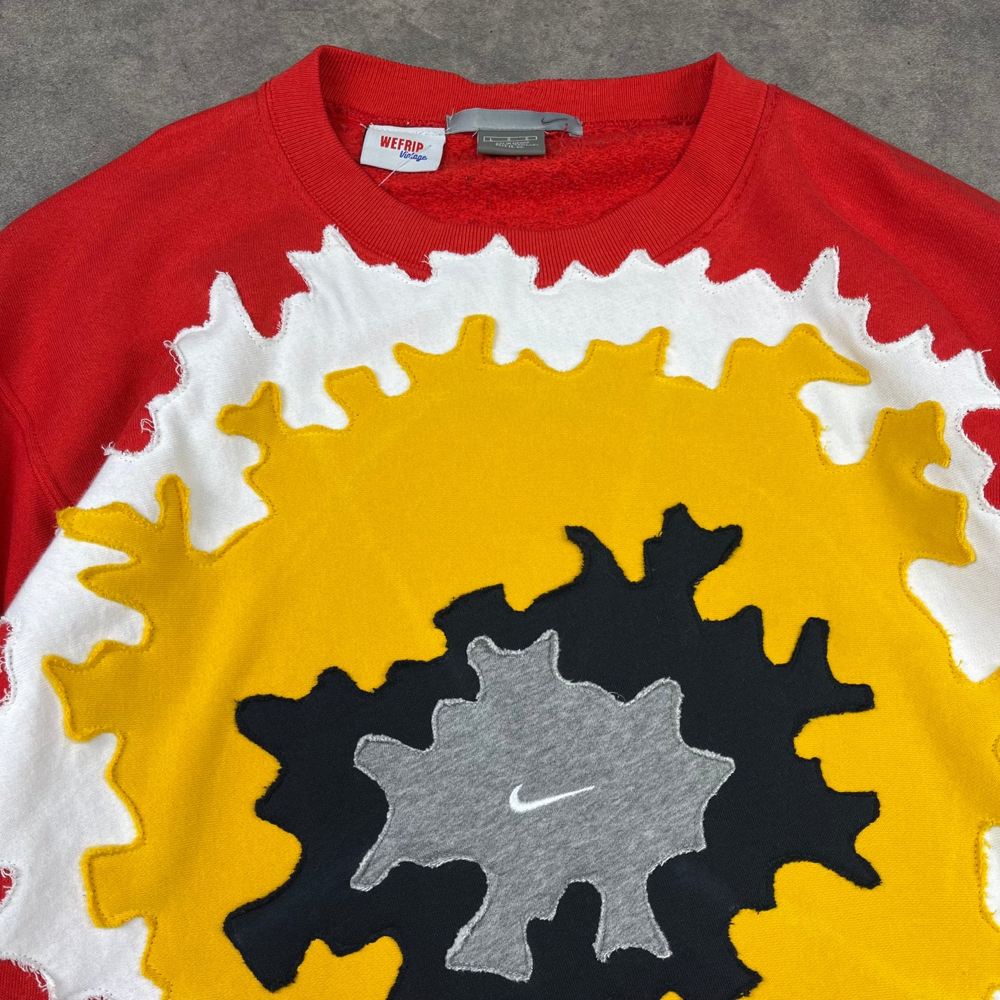Custom Reworked Nike Sweat-shirt