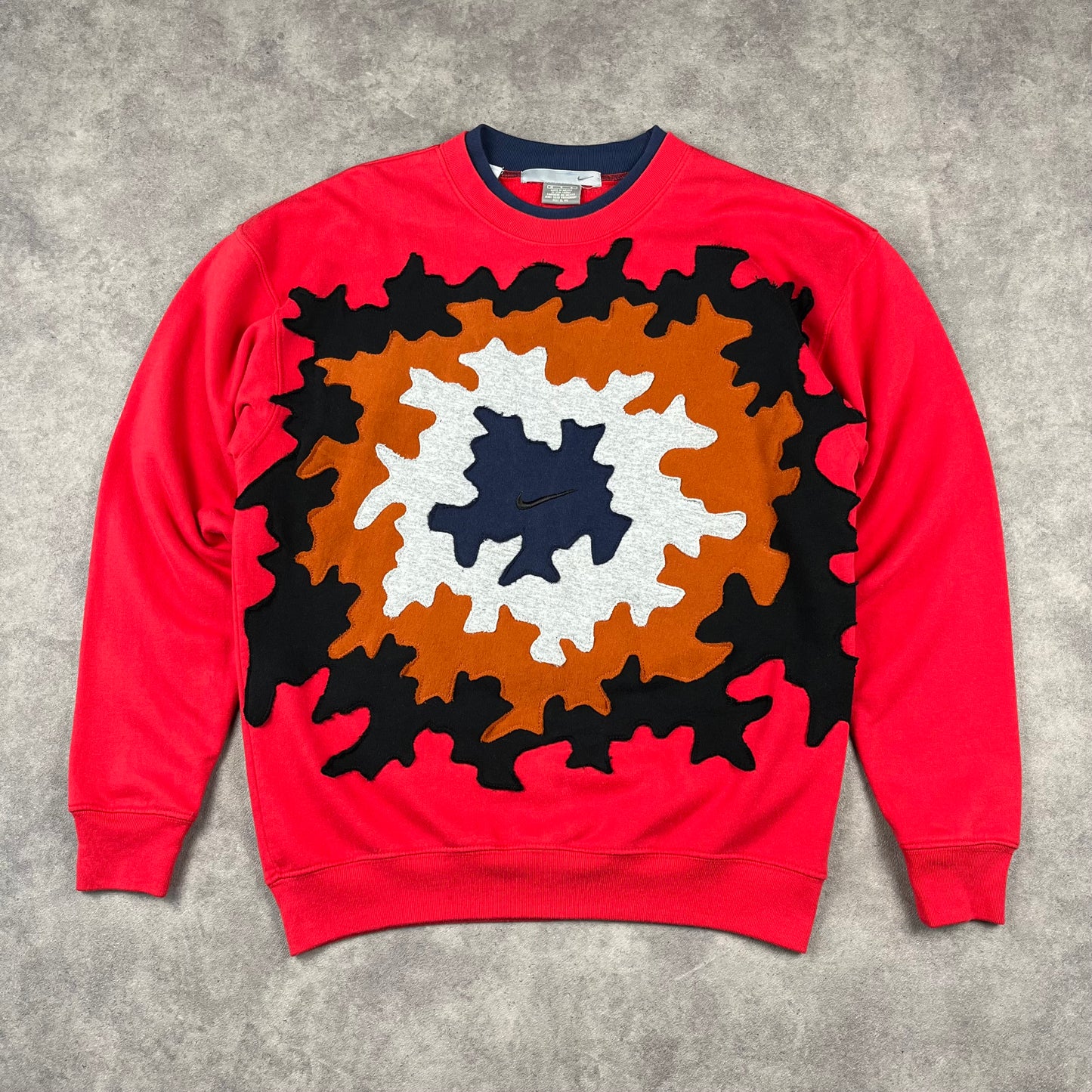 Custom Reworked Nike Sweat-shirt