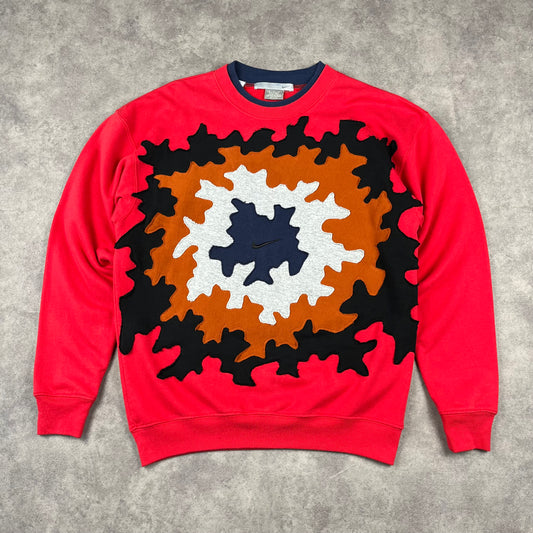 Custom Reworked Nike Sweat-shirt