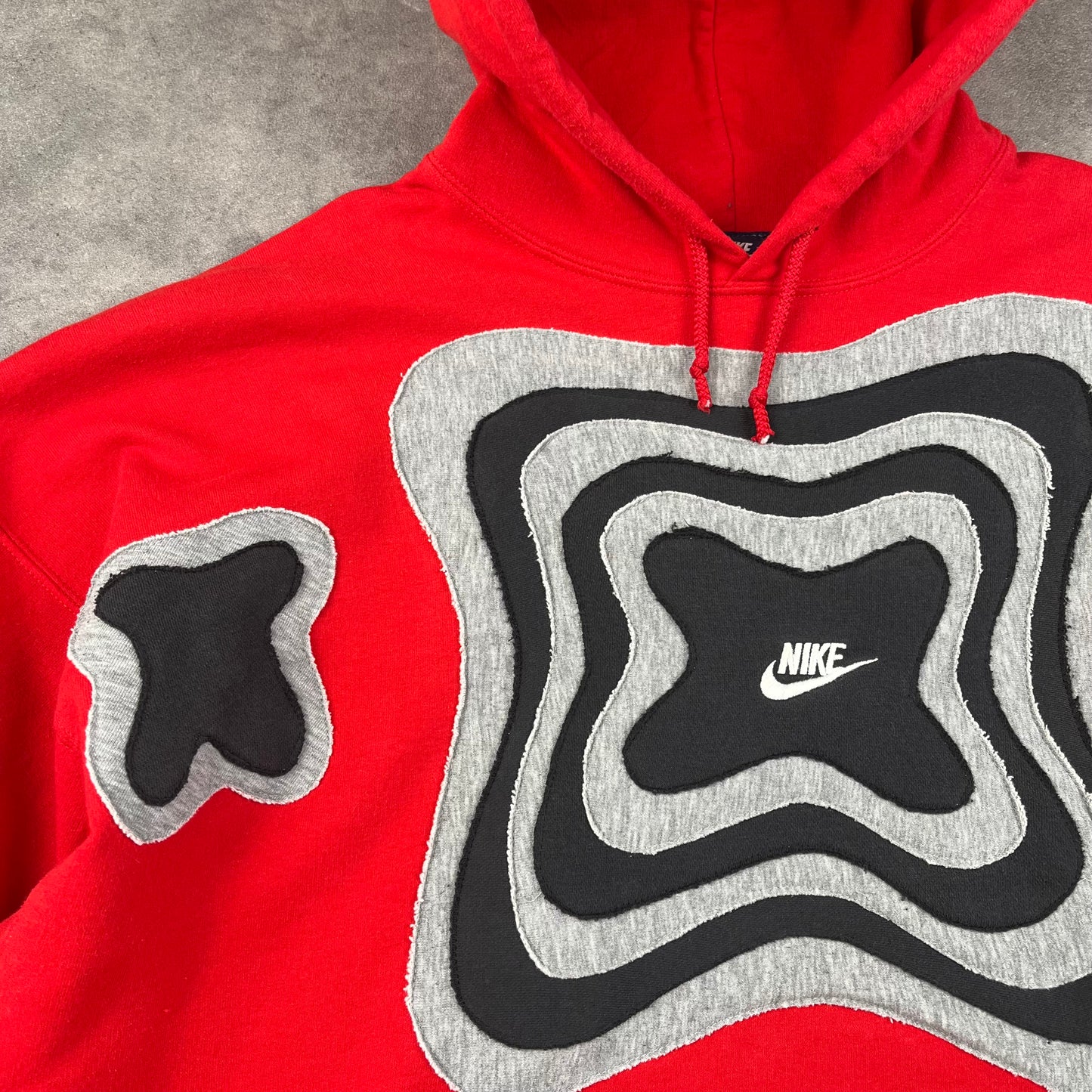 Custom Reworked Nike Sweat-shirt