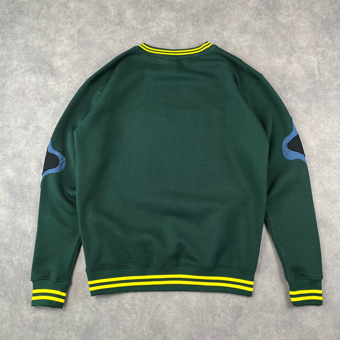 Custom Reworked Nike Sweat-shirt