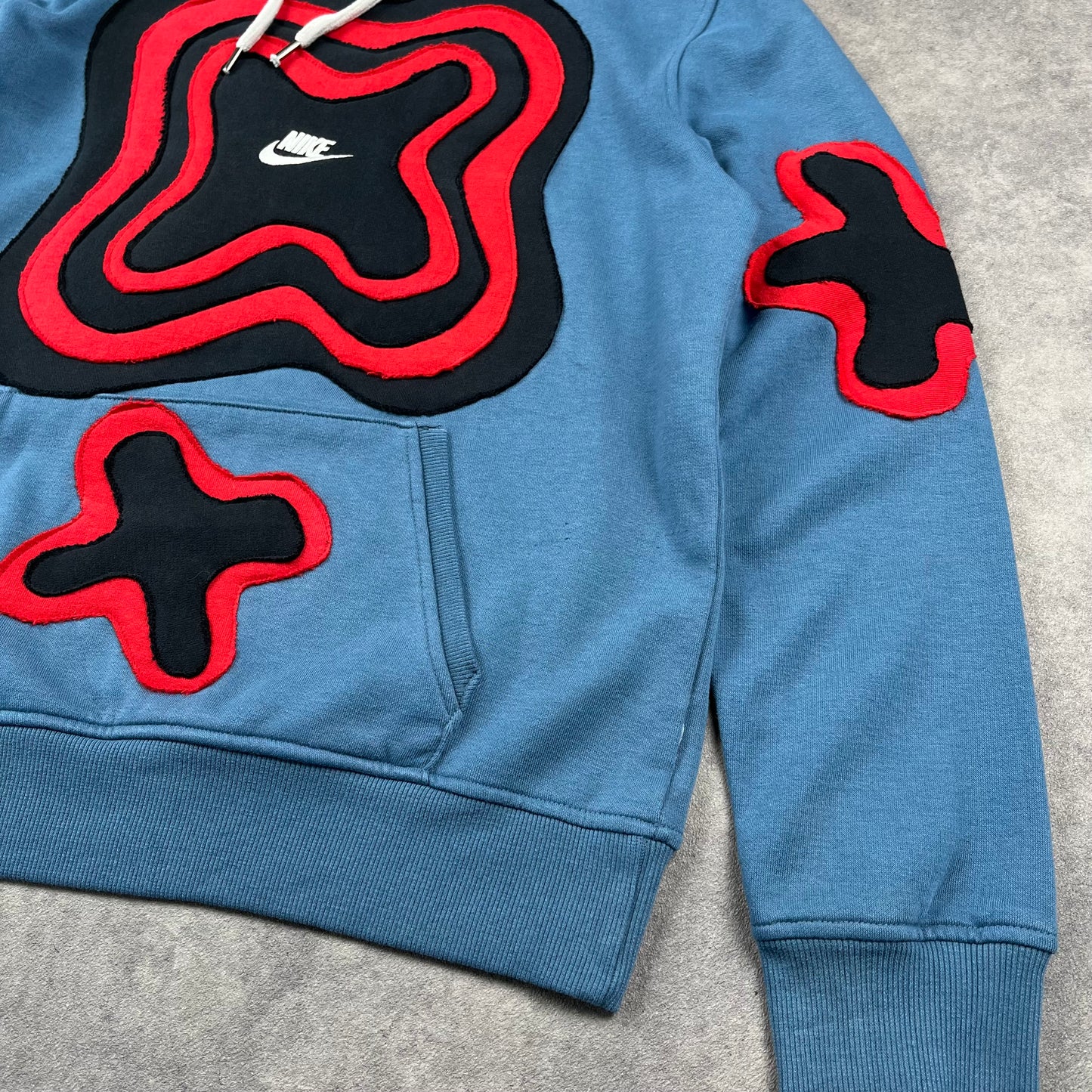 Custom Reworked Nike Sweat-shirt