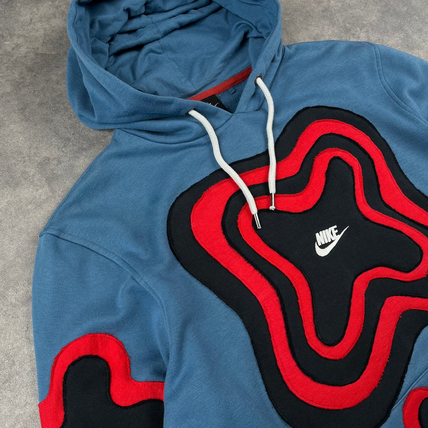 Custom Reworked Nike Sweat-shirt