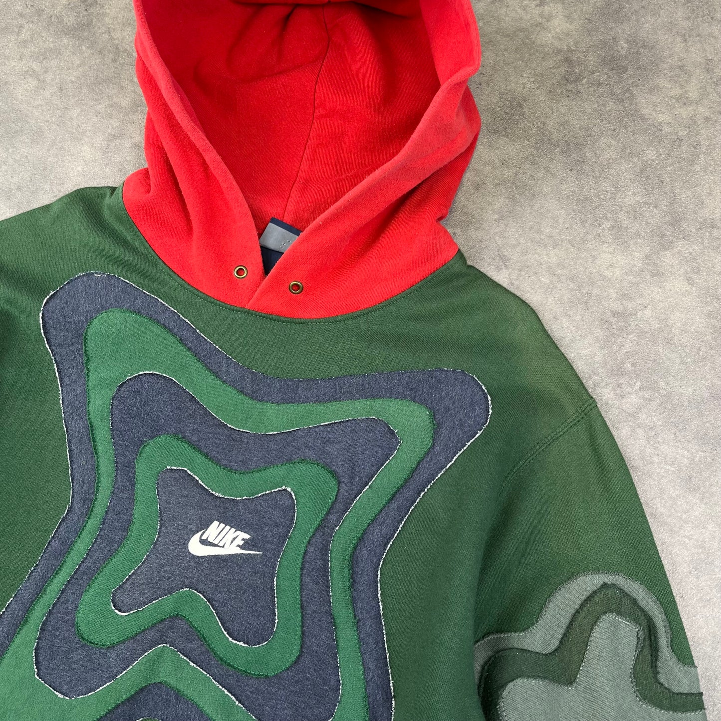 Custom Reworked Nike Sweat-shirt