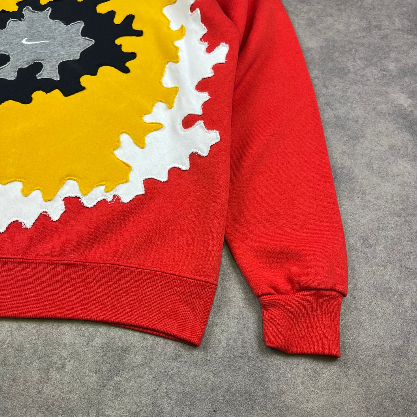 Custom Reworked Nike Sweat-shirt